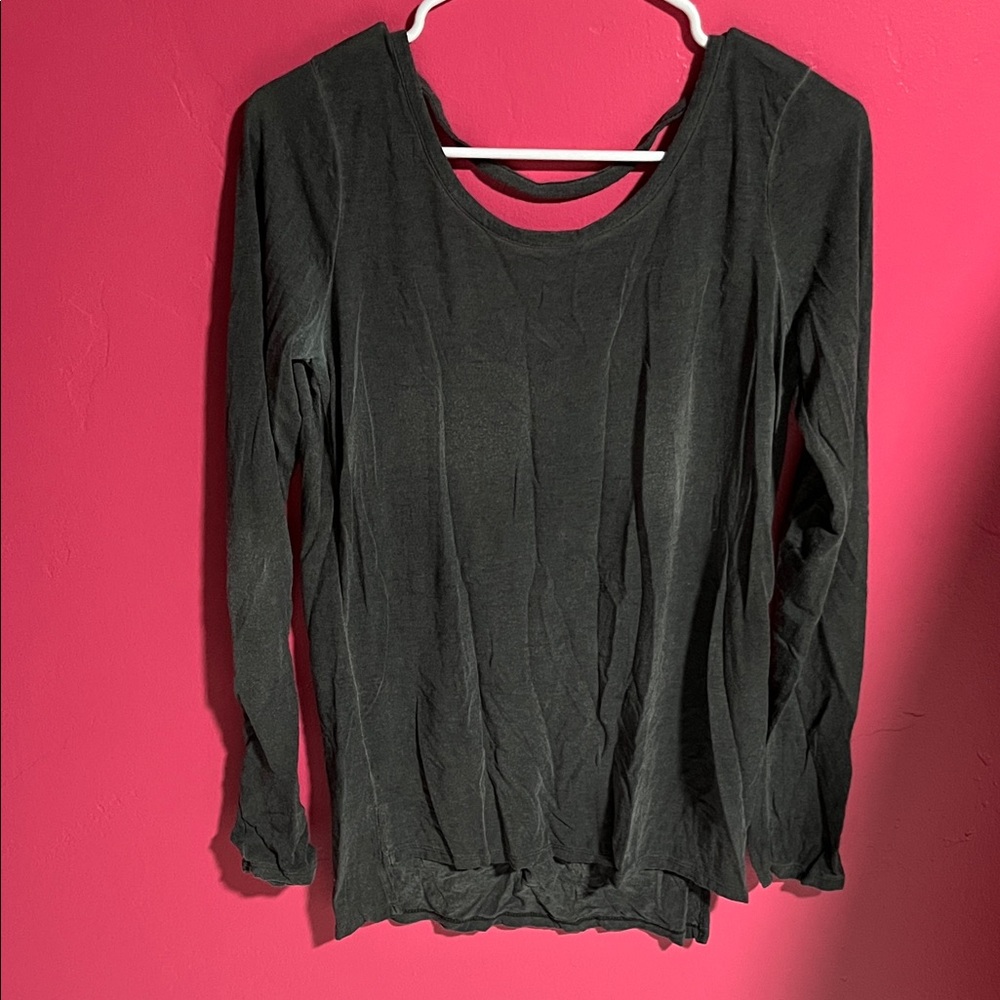 Poof! Elegant Black Long Sleeve Tee